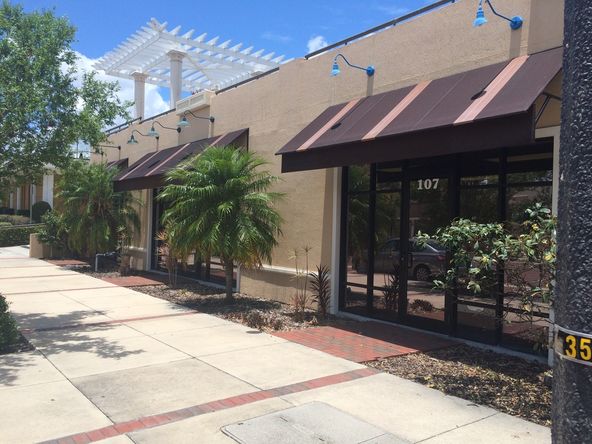 CITY CENTRE KISSIMMEE, BUILDING D: 111 E Monument Ave, Kissimmee, FL 34741
